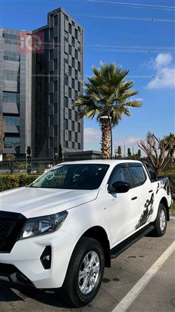 نيسان نافارا